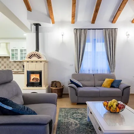 Ladora Holiday home