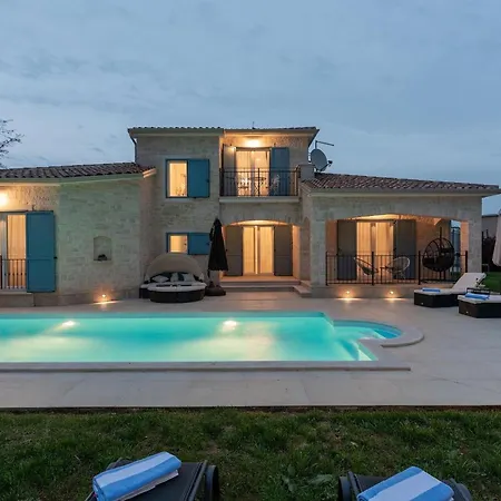 Ladora Holiday home *