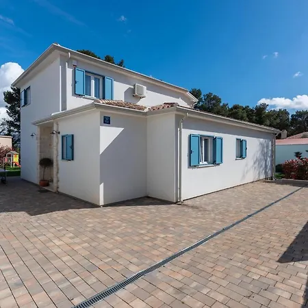 Ferienhaus Ladora